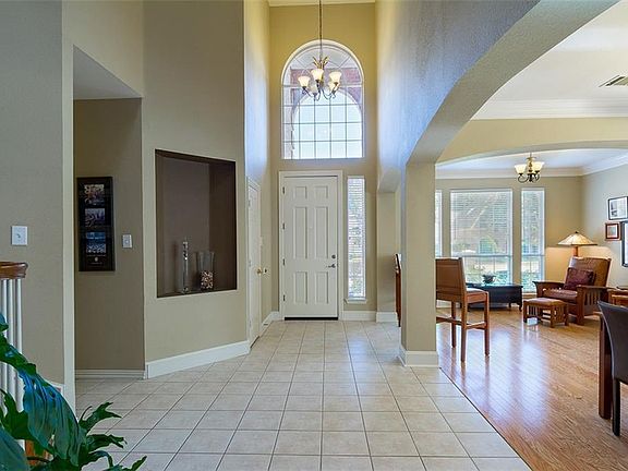 4th image of 115 Mill Valley Dr