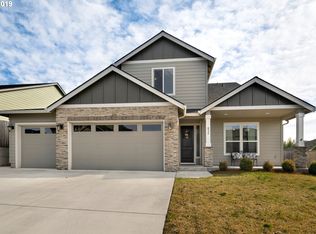 832 N 13th Pl, Ridgefield, WA 98642