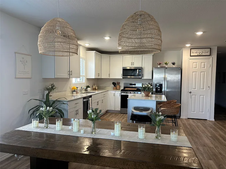 1945 Javelina St — Photo 16