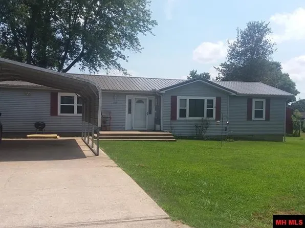 209 W Houser Ave, Gassville, AR 72635