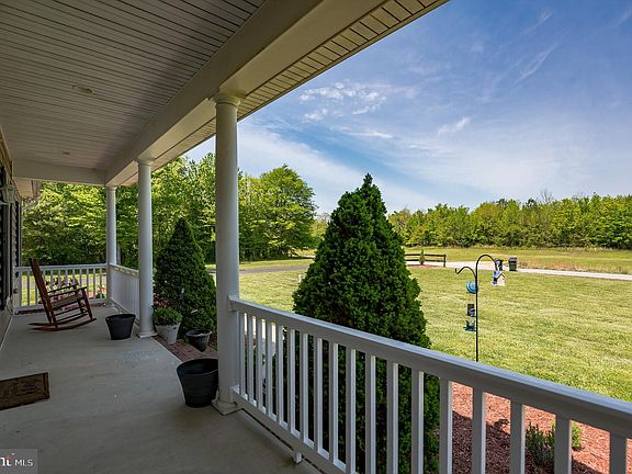 4th image of 36878 Park View Ln