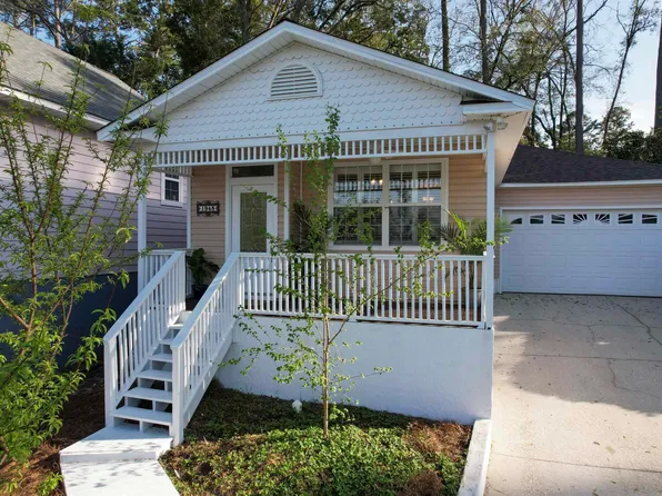 1945 Mallory Sq, Tallahassee, FL 32308