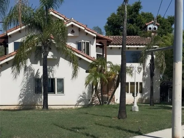 14570 Chamberlain St, Mission Hills, CA 91345