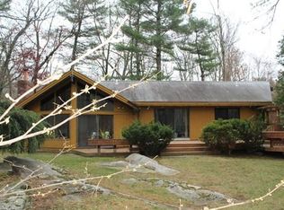 61 Christian Hill Rd, Upton, MA 01568