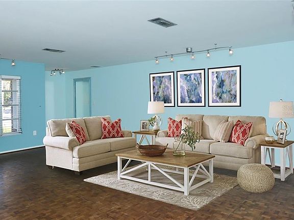 3rd image of 6645 Glades Way