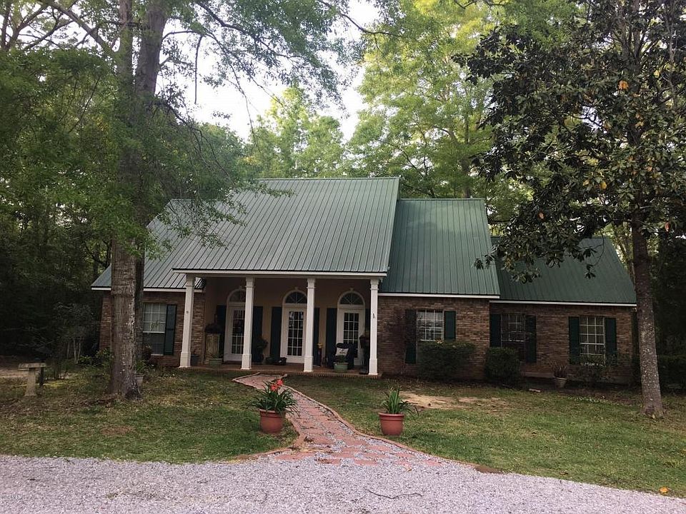 1st image of 16800 Long Leaf Dr