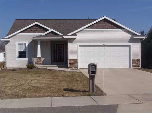 10786 Lance Ave, Allendale, MI 49401