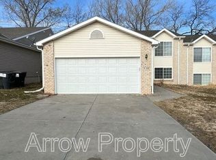 338 W Irving St, Lincoln, NE 68521
