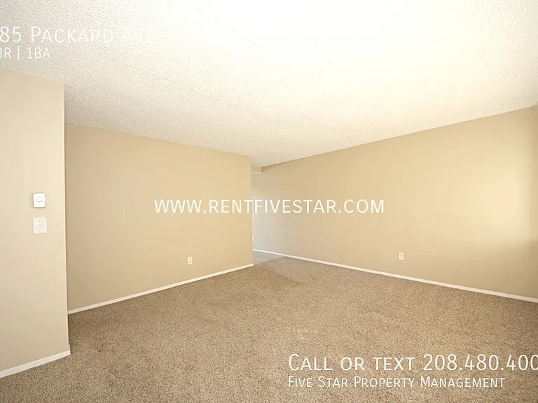 385 Packard Ave — Photo 3