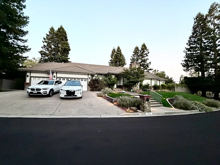 150 Saddle Oaks Ct — Photo 10