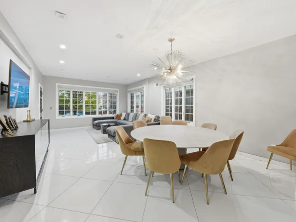 2115 Quentin Road image 5 of 25