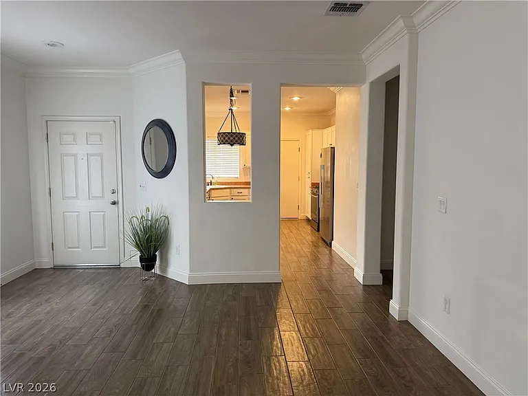 2851 Sapphire Desert Dr — Photo 10