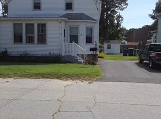 88 Broad St, Warwick, RI 02888