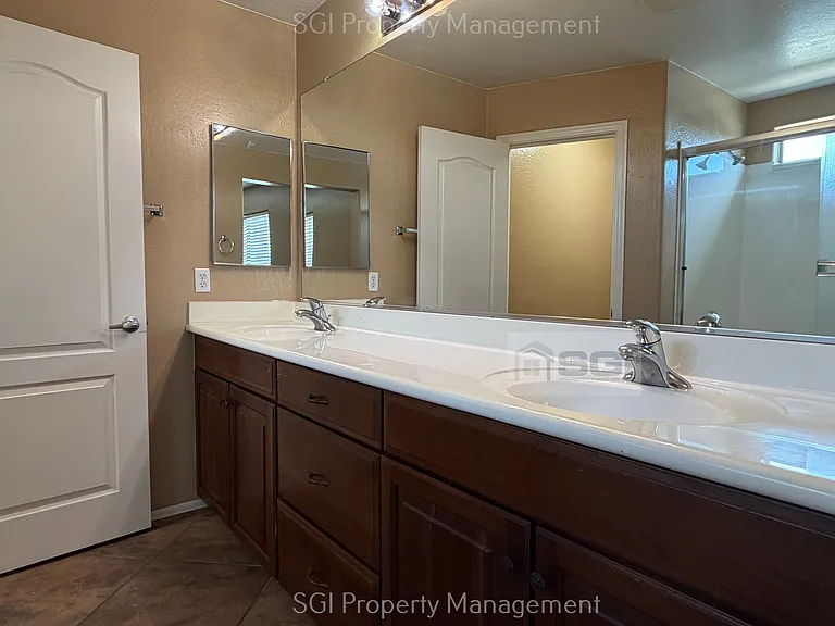 15101 N 173rd Dr — Photo 15