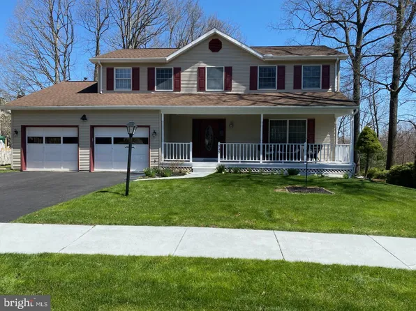 545 Melissa Ln, State College, PA 16803