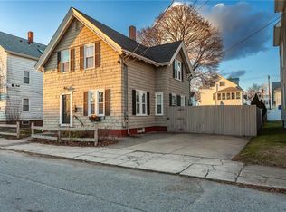 11 Elizabeth St, Cumberland, RI 02864