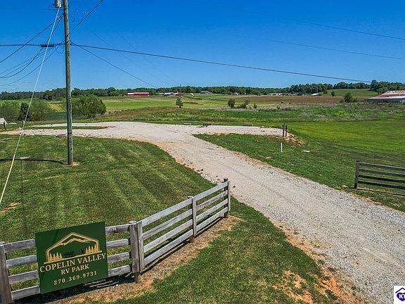 3rd image of 774 Copelin Valley Rd