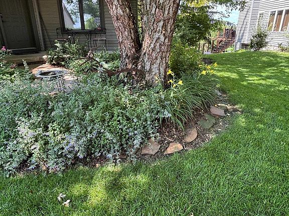 5th image of 34 Maple View Court
