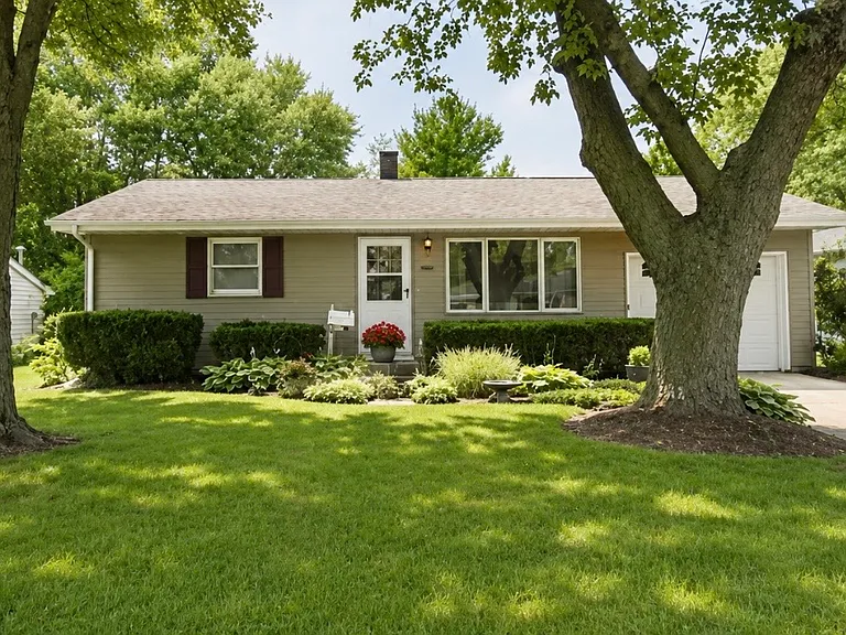 1741 Seaman Ave — Photo 1