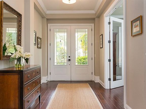 3rd image of 4011 W De Leon St