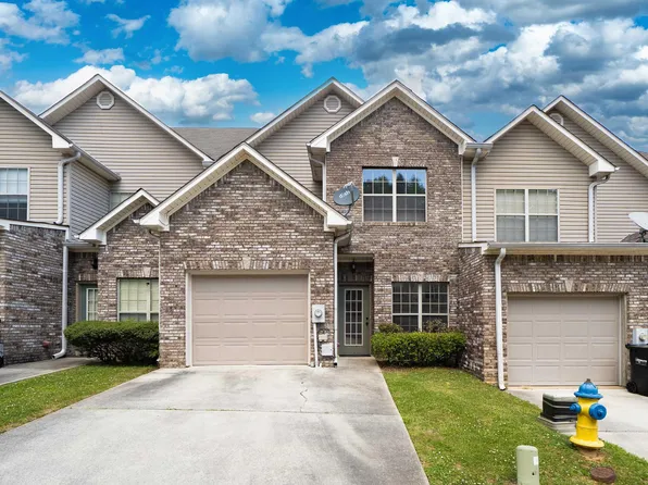 582 Hackberry Ridge Trce, Birmingham, AL 35226