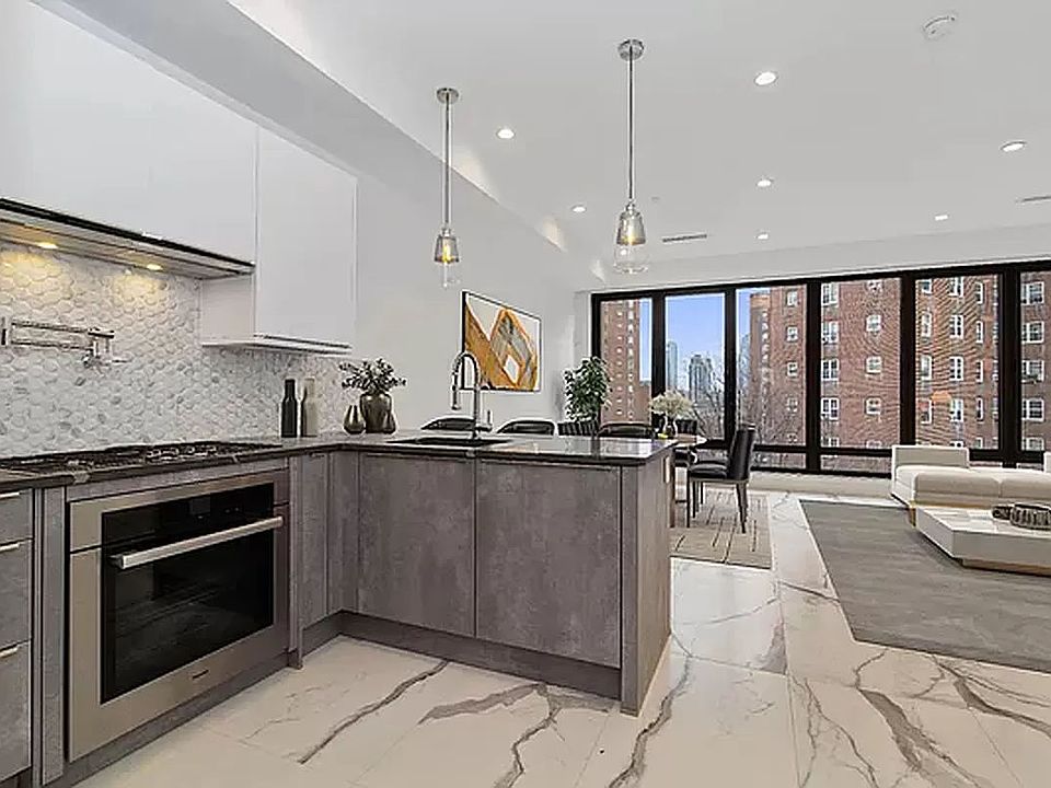 1st image of 127 Avenue D #11