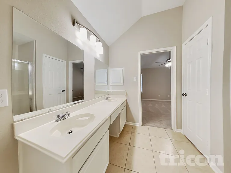 7002 Echo Pines Dr — Photo 11