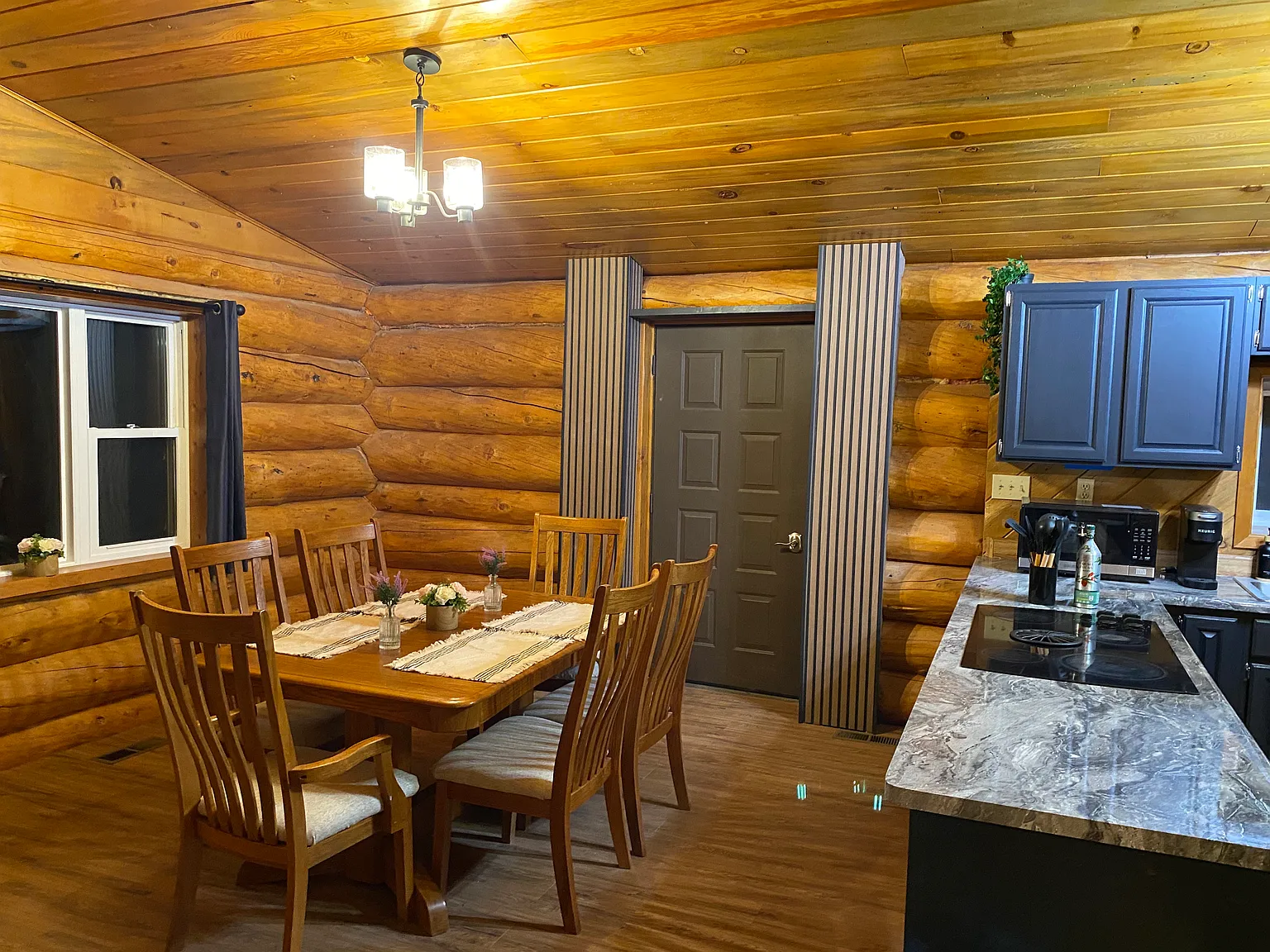 4 bed, 2200 sqft, $2,000 — Photo 3