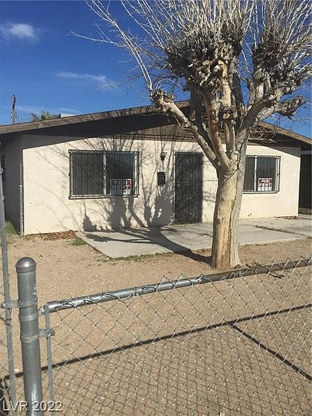1st image of 850 W Lake Mead Blvd