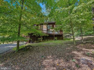 181 Bobcat Dr, Berkeley Springs, WV 25411