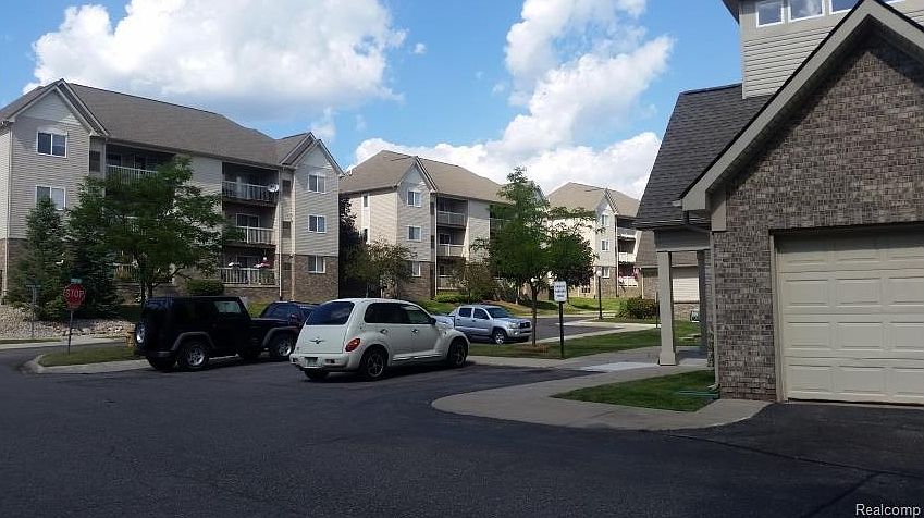 1st image of 1394 Constance Dr #1