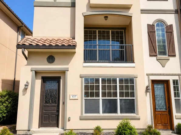 627 Senda #58, Irving, TX 75039