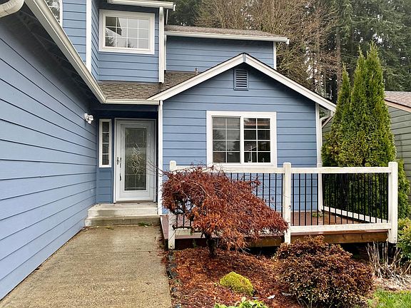 3rd image of 3001 Applehill Ct NE