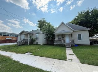 416 S Washington St, Carbondale, IL 62901