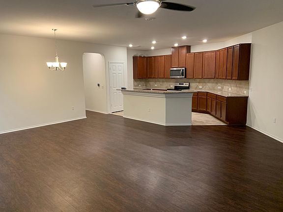 3rd image of 9006 Acorn Cup Dr
