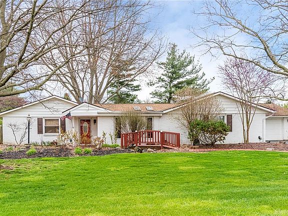 2nd image of 5625 Bradley Dr