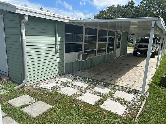 4th image of 10809 Peru Creek Dr