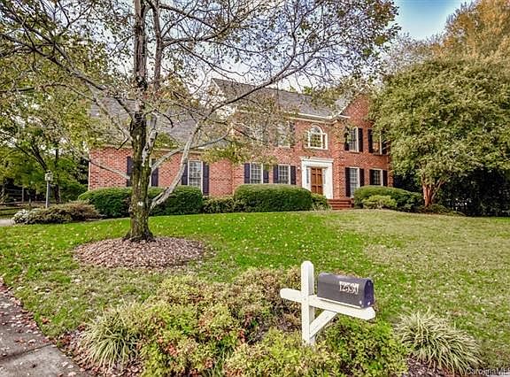 2nd image of 12530 Hammersmith Ct