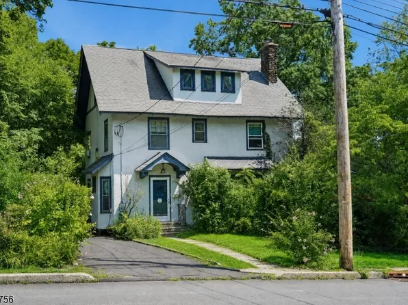 90 Watchung Ave, Chatham Boro, NJ 07928