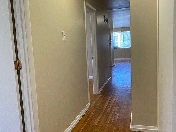 5th image of 4083 Esseldale Dr