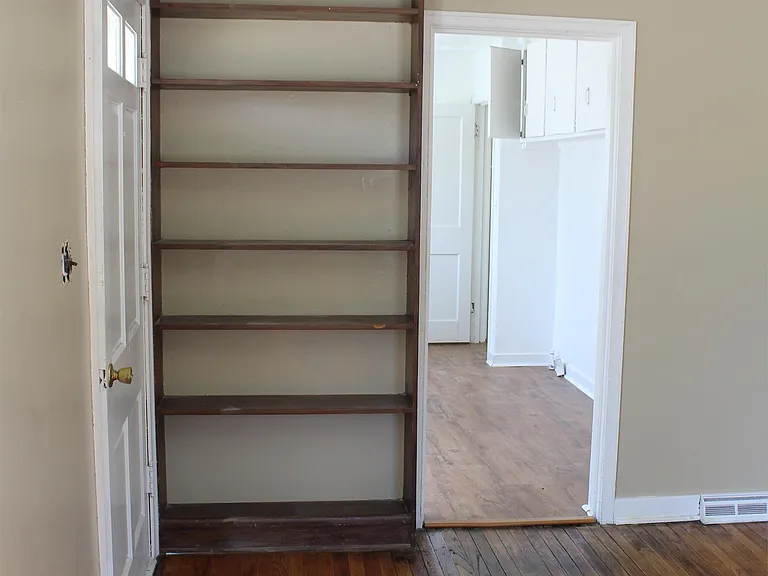 Main Entrance/Living Room