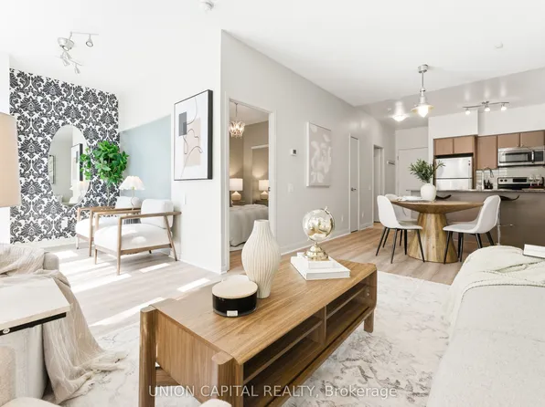525 Wilson Ave #147, Toronto, ON M3H 0A7