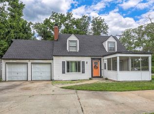 7700 Holmes Rd, Kansas City, MO 64131