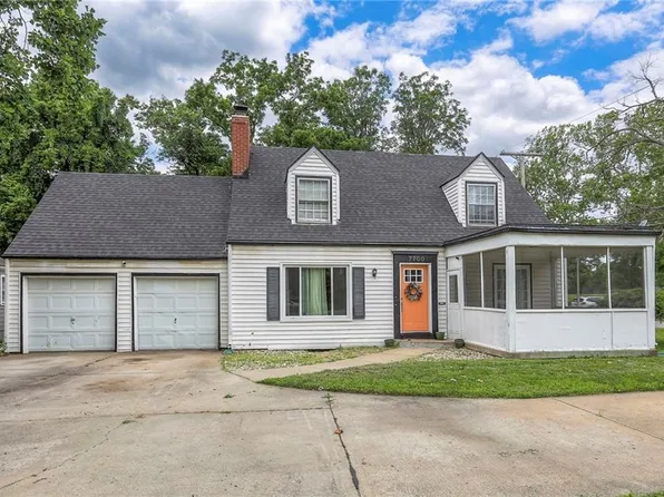 7700 Holmes Rd, Kansas City, MO 64131
