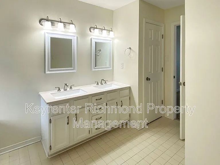 6104 Bakers Hill Pl — Photo 15