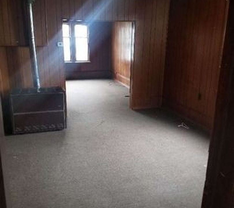 1st image of 56 Schmarbeck Ave