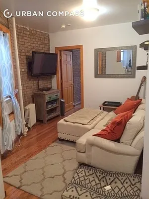 Rented by Compass | media 23