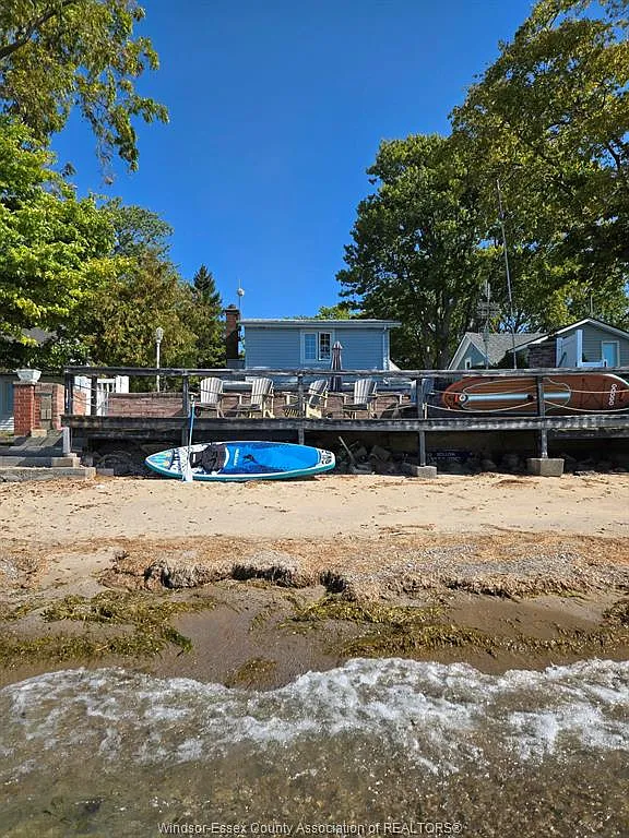 3 bed, $2,400 — Photo 3