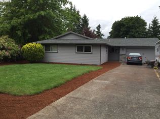 109 Pinewood Ct, Oregon City, OR 97045