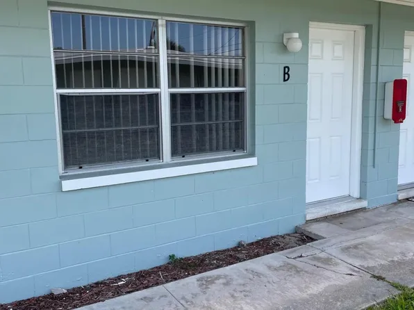 123 Roosevelt Ave APT B, Cocoa Beach, FL 32931